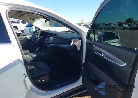 2017 Cadillac Xt5 Luxury z USA, uszkodzony, nr VIN 1GYKNBRS2HZ310274